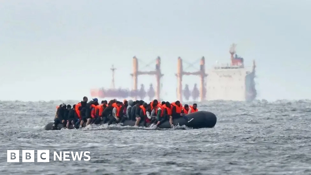 Rwanda seeks &pound;100m from UK over axed asylum deal